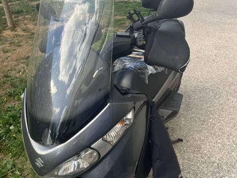 Suzuki burgman 125